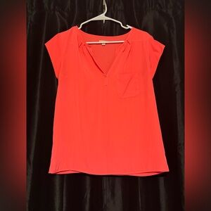 GAP Fucsia Split V-Neck Cap Sleeve Blouse